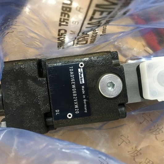 ?派克比例節(jié)流閥TDP100EH99C2NB0